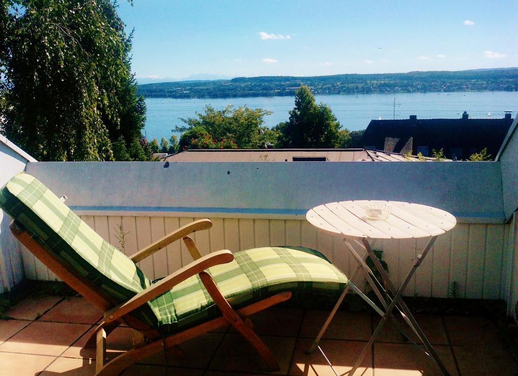 Ferienwohnung Mit Seeblick Und Dachterrasse In Ueberlingen Ruang foto