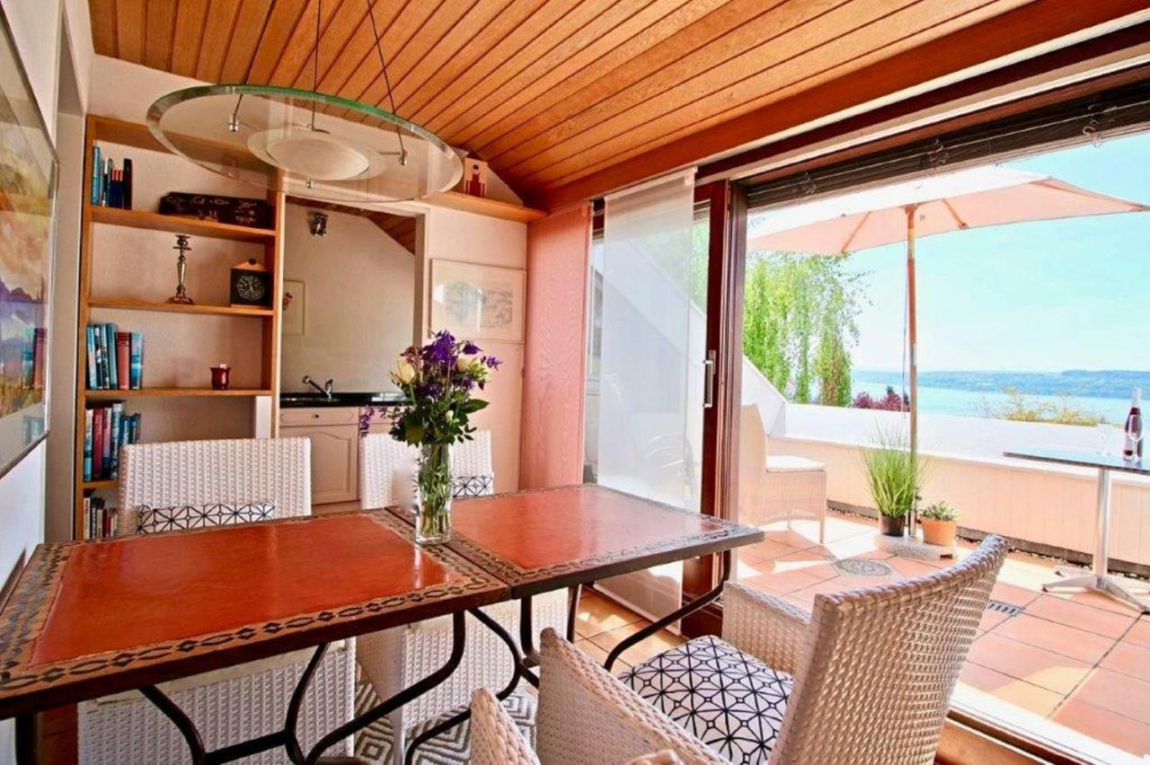 Ferienwohnung Mit Seeblick Und Dachterrasse In Ueberlingen Bagian luar foto