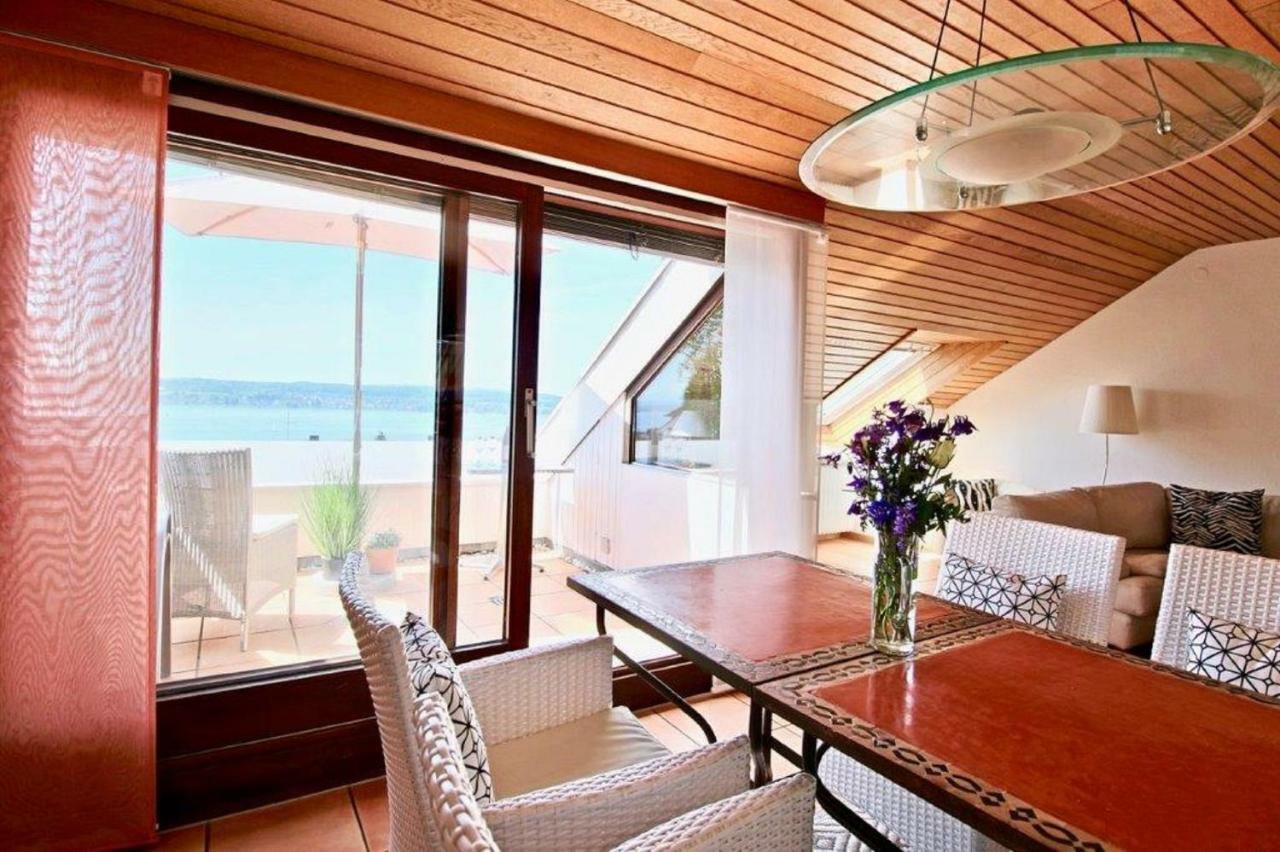Ferienwohnung Mit Seeblick Und Dachterrasse In Ueberlingen Bagian luar foto